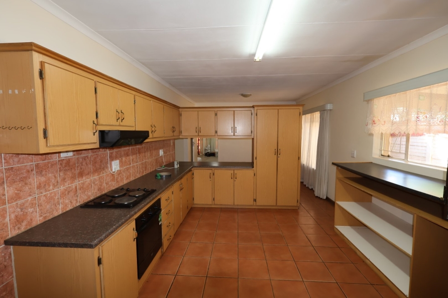 3 Bedroom Property for Sale in Universitas Free State